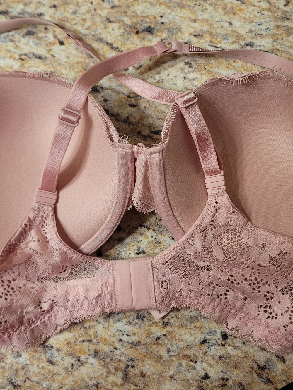 Victoria's Secret Pink Lace Push-Up Bra Sz. 34 D - Picture 2 of 5